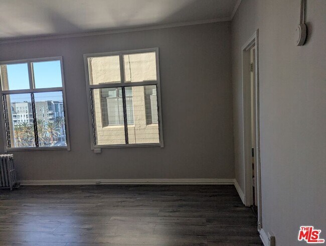 Photo - 634 S Gramercy Pl Unit 708