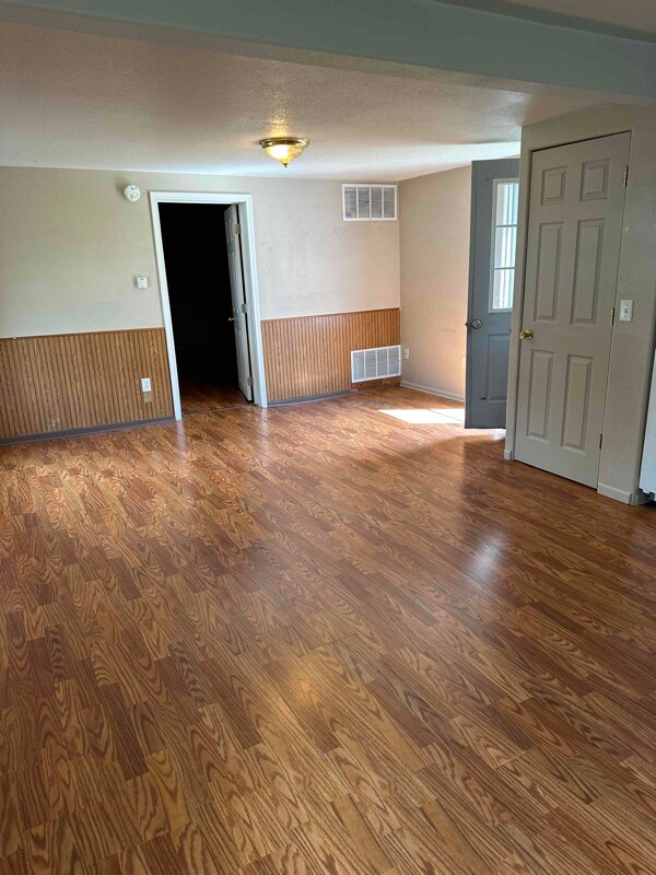 Photo - 1024 N Labree Ave