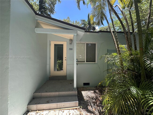 Photo - 330 NE 86th St