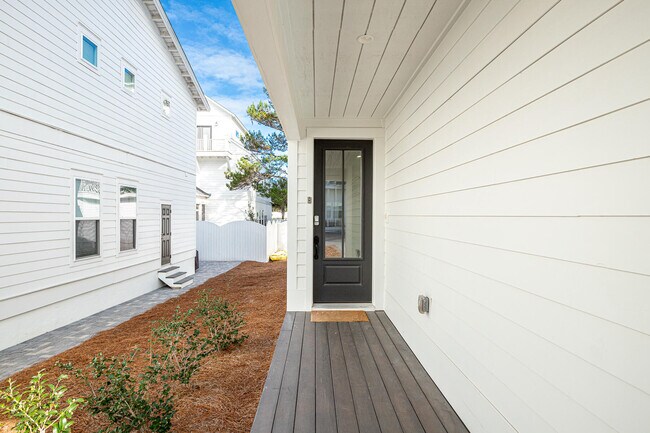 91 Beach View Dr