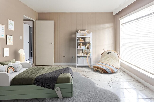 Photo - Town Park Apartments