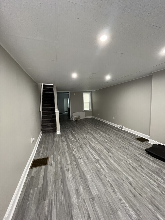 Photo - 1006 Potter St