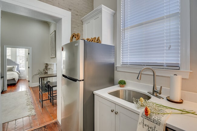 Photo - 1211 Greene St