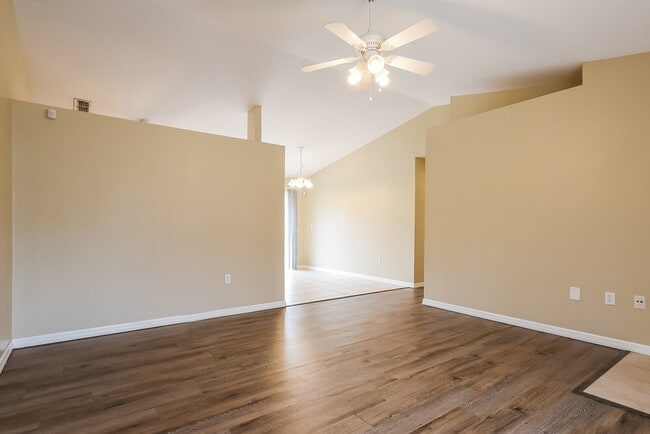 Photo - 1315 6th Ave