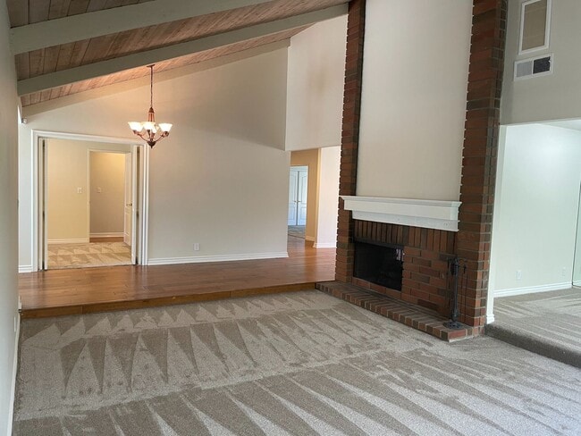 3246 Medicine Bow Ct