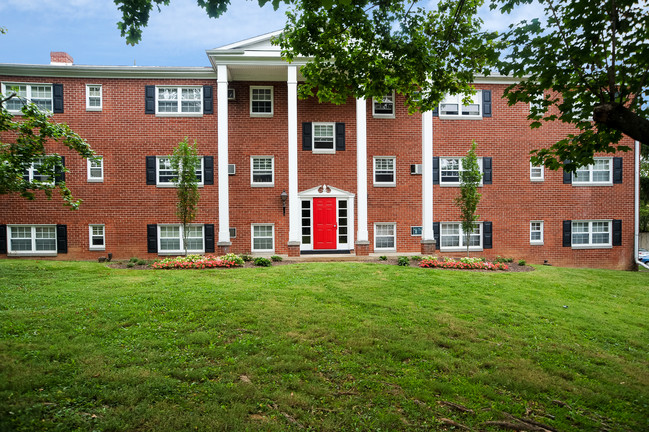 Exterior del complejo - Society Hill at Lehigh Park Apartamentos