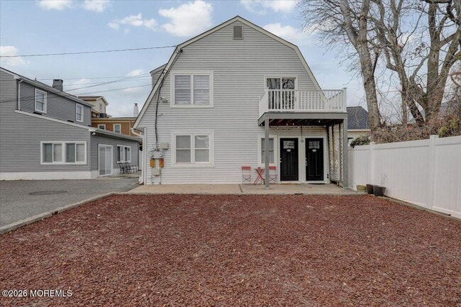 Photo - 21 Washington St