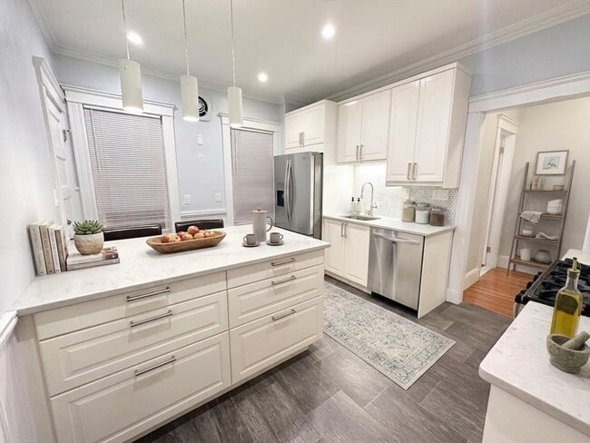 50 Bowdoin St Unit 3