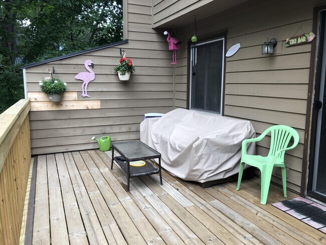 Photo - 362 W Eagle Lake Dr