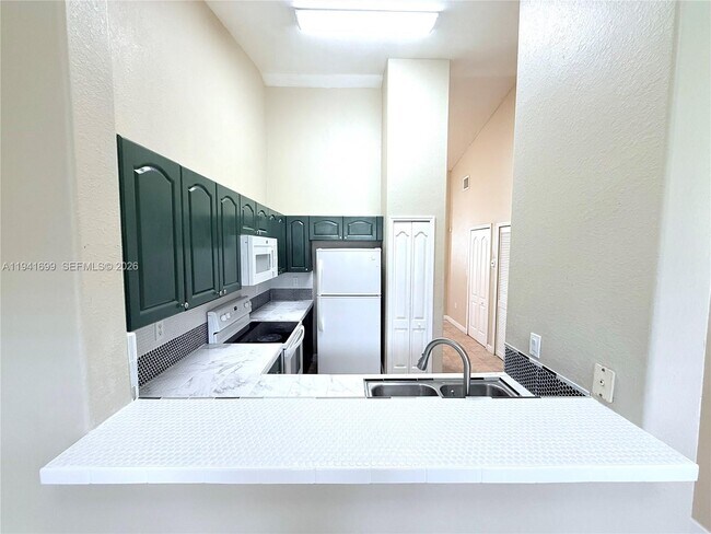 Photo - 1656 SE 29th Ct Unit 207