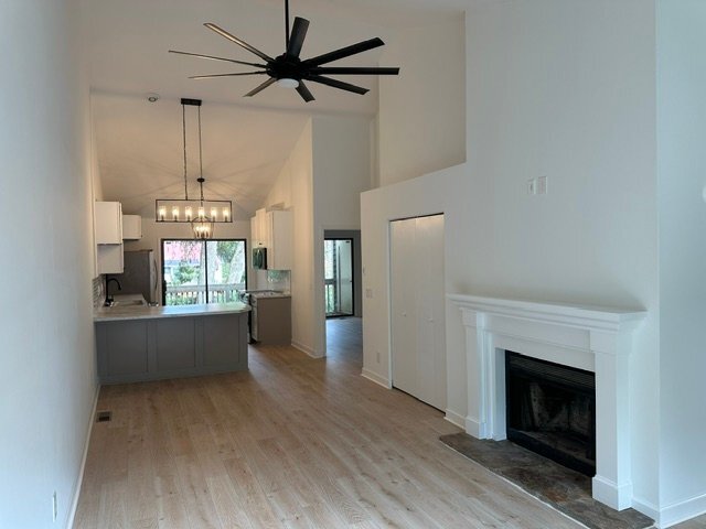 205 Tabor View Ln