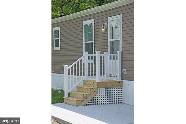 Photo - 16 Loxley Ln