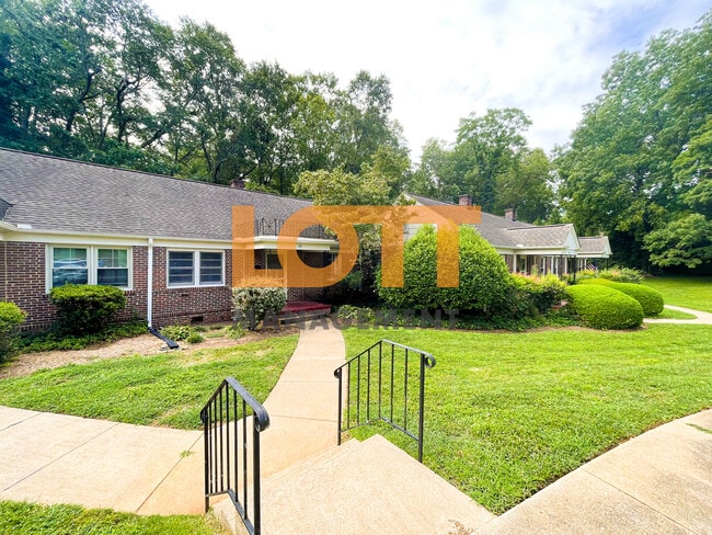 Photo - 600 University Rdg Unidad 33