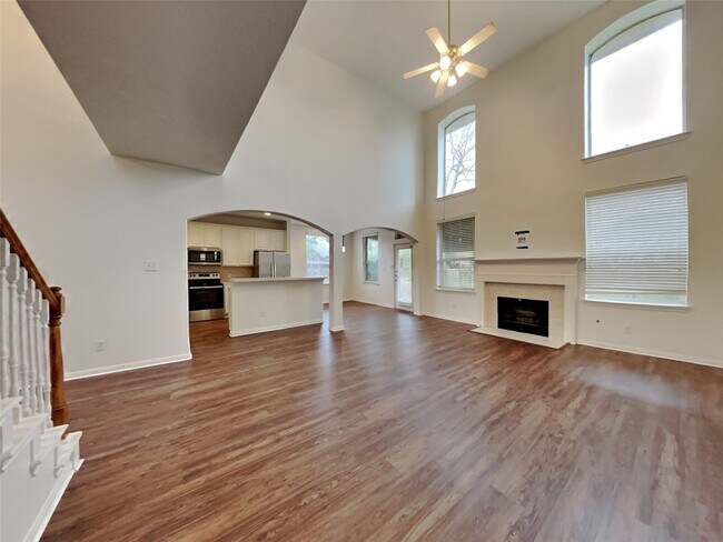 Photo - 4428 Blossomwood Dr