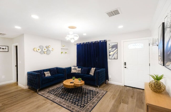 Photo - 451 E Lincoln Ave Unit ID1471809P