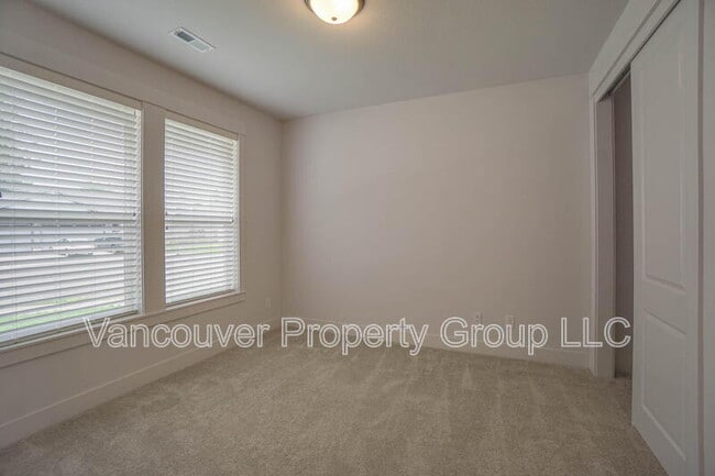 Photo - 15103 NE 98th Cir