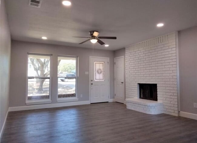 Photo - 11216 Liberty School Rd