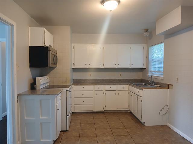 Photo - 12133 Hoblitzelle Dr