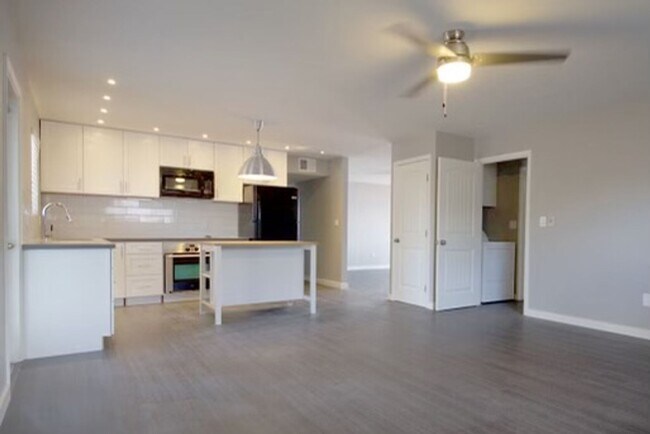 Photo - Newly Remodeled Modern 4 Bedroom 2 Bathroom Home!