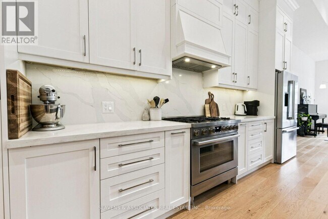 Photo - 1040 Enola Ave