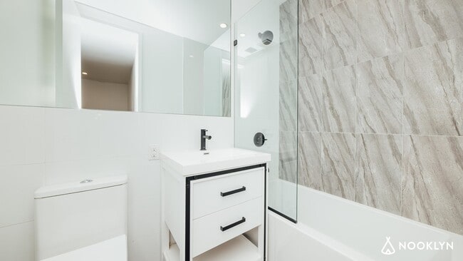 Photo - 282 E 32nd St Unit 2a