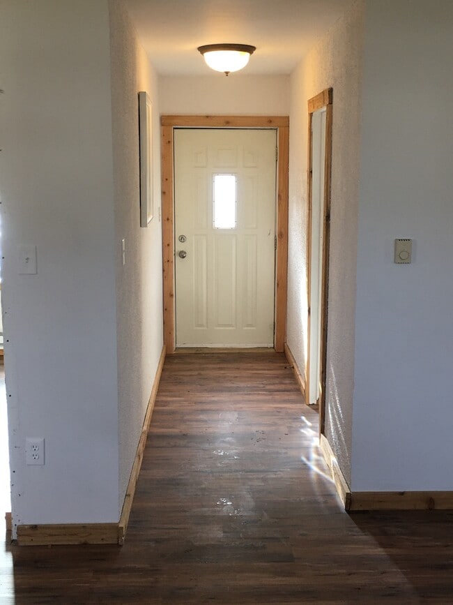 Photo - 11 W Main St