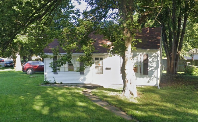 Photo - 1221 N Korby St Casa