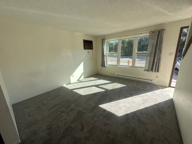 Photo - 514 W 42nd St
