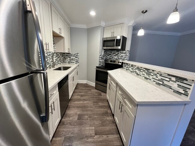 Building Photo - Alder Park Rental