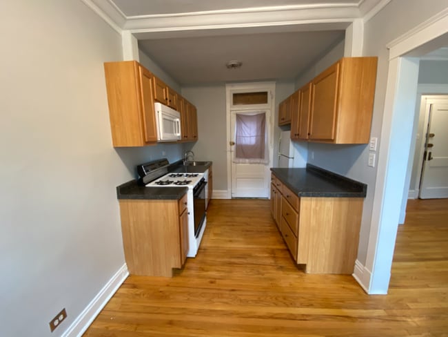 Photo - 3953 N Hoyne Ave Unit 2