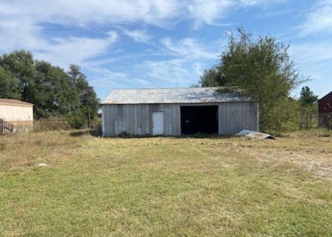 Photo - Large Home! - $790 Month / $1,900 Down