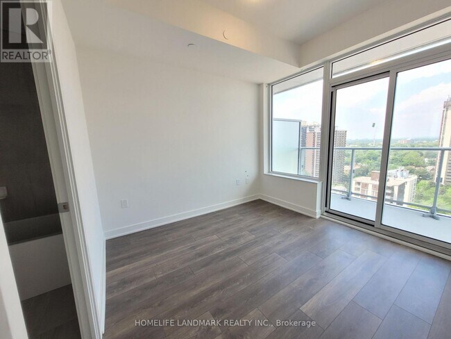 Photo - 99 Broadway Ave Unité 1803