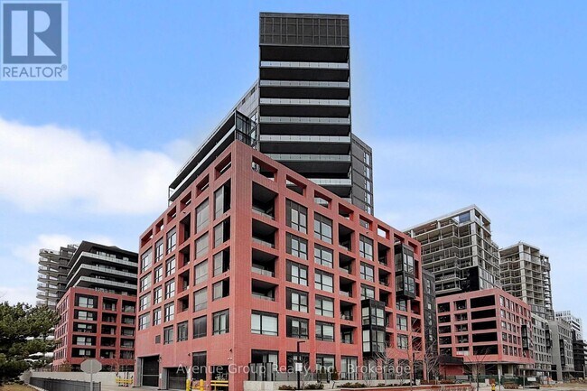 8 Tippett Rd Unit 631