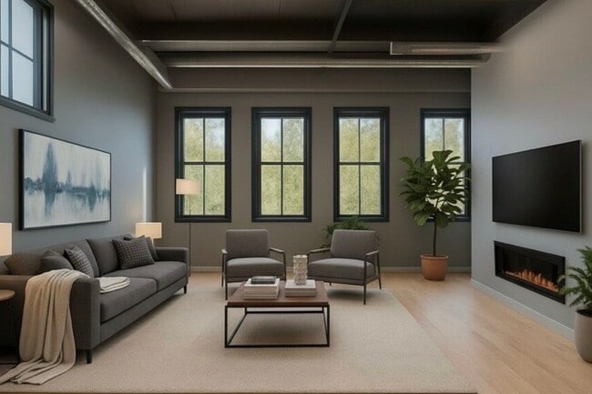 Building Photo - 336 S State St