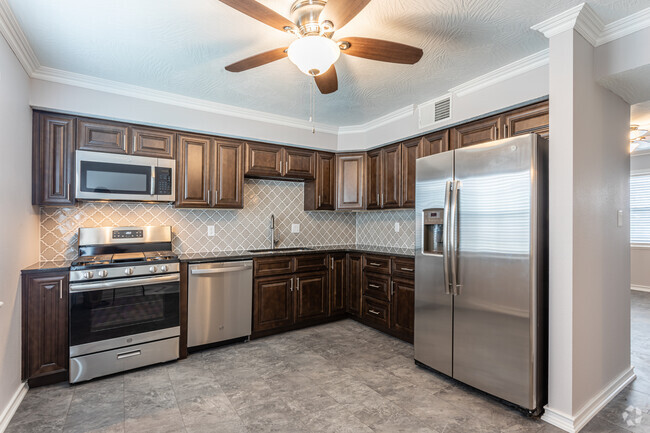 Brand New Kitchen - Forest Park Townhomes