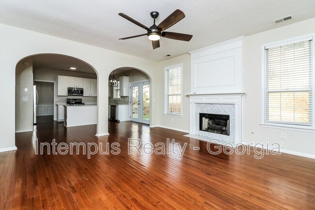 Photo - 3620 Bancroft Main NW