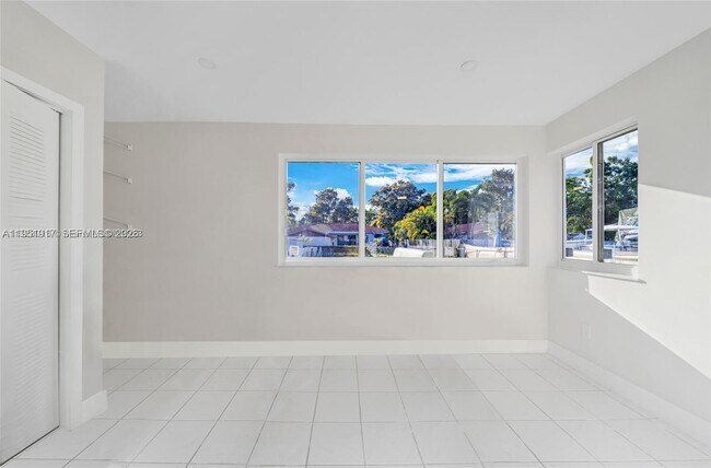 Photo - 11020 NE 10th Ave Unit 11022