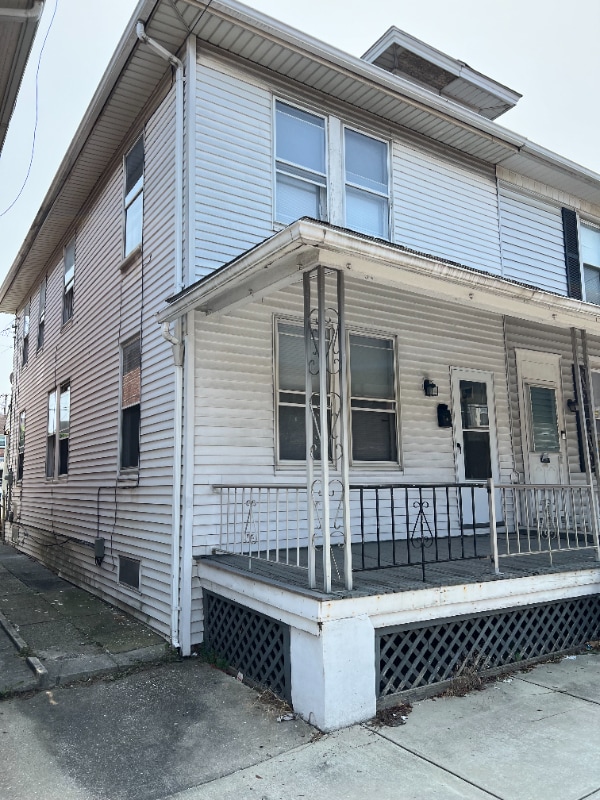334 E College Ave