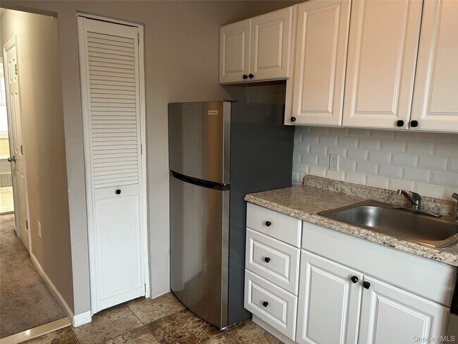 Photo - 248-15 89th Ave Unidad Apt 2