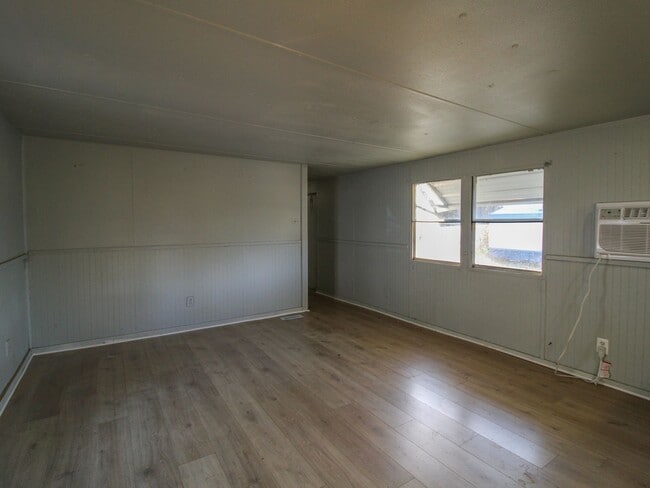 Photo - Discover comfortable country living in this nicely updated trailer located just minutes from Faye...