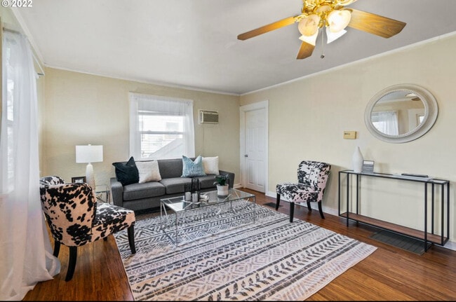 Photo - 5322 NE 11th Ave