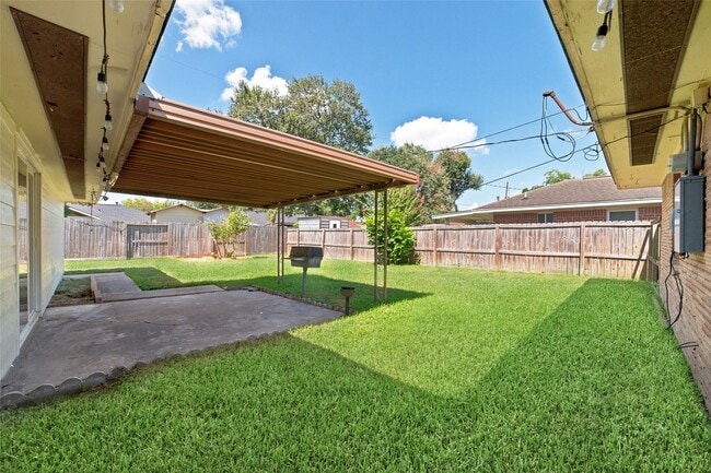 Photo - 5719 Turtle Creek Rd