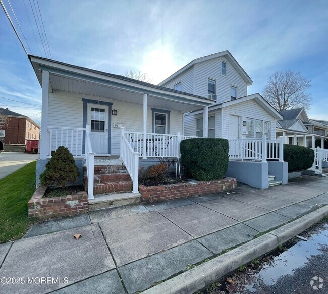 Building Photo - 90 Poplar Ave Rental