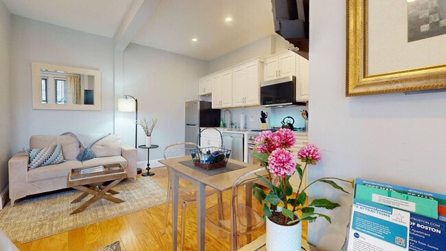 Photo - 185 Chestnut Hill Ave Apartamento Unidad ID1238171P