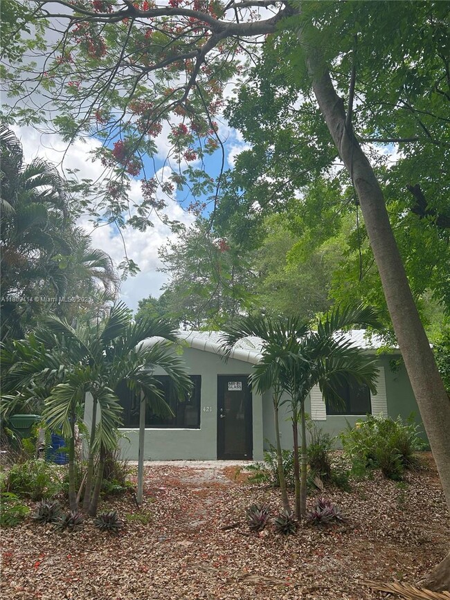 Photo - 421 SW 11th St House