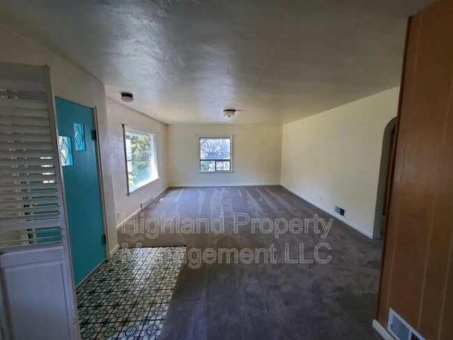 Photo - 152 SE Water St Unidad #A