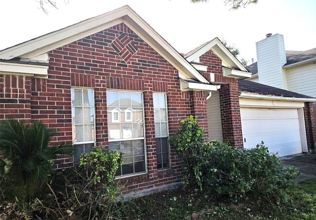 Photo - 17006 Dusty Mill Dr E