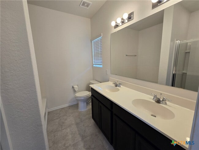 Photo - 334 Mistflower