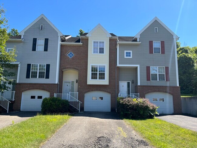 Photo - 10 Westfield Pl