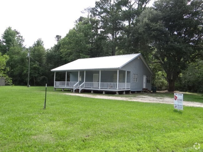 Building Photo - 2 bedroom cottage in walker for lease Rental